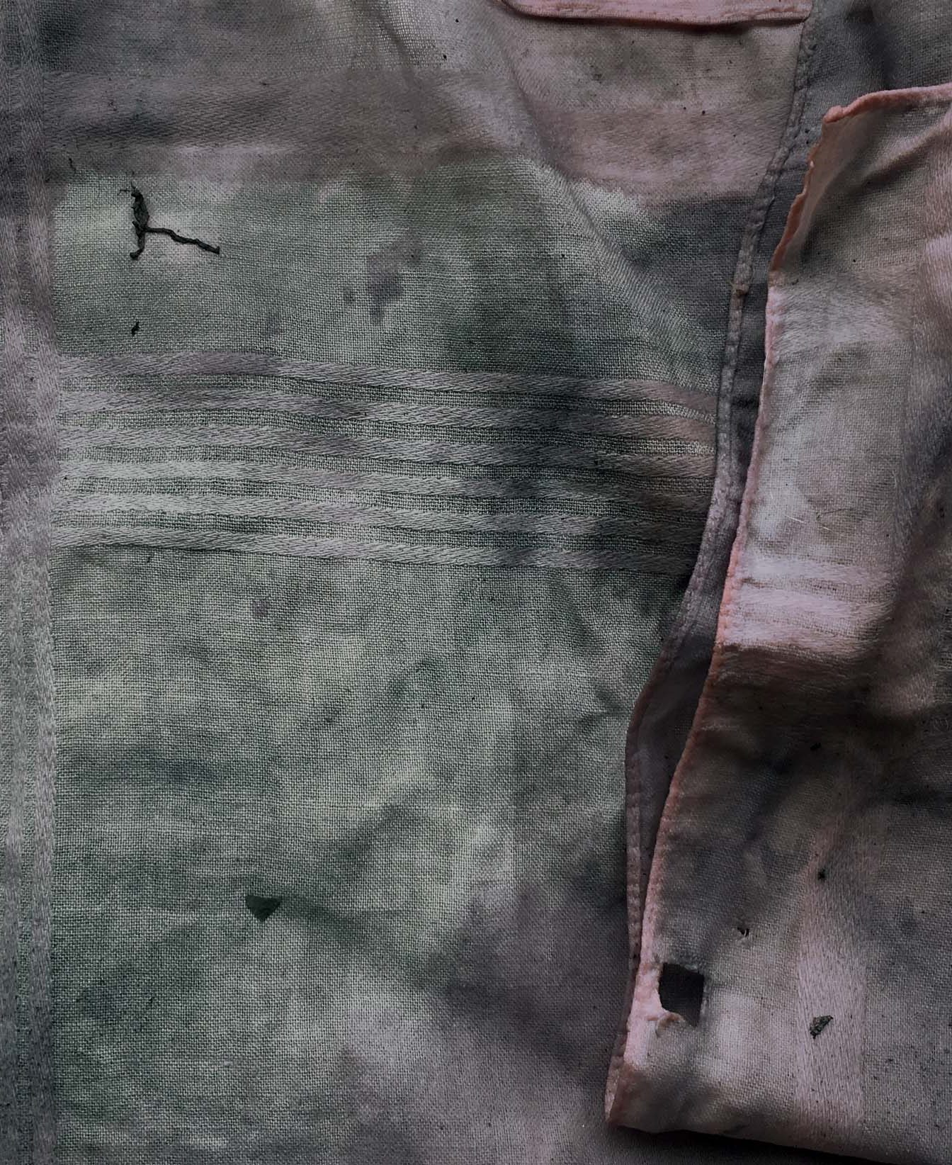 Result of gentle simmer with hibiscus. Alum mordant shifted PH from pink to purple grey.